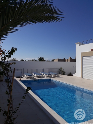 L 237 -                            Vente
                           Villa avec piscine Djerba